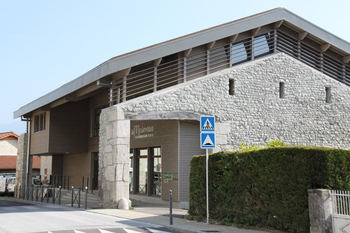 La Mediatheque